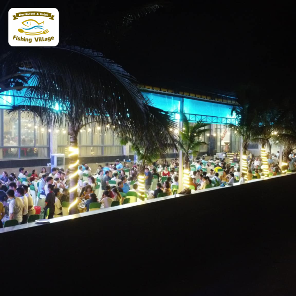 Nh&agrave; h&agrave;ng ngon ở Mũi N&eacute;