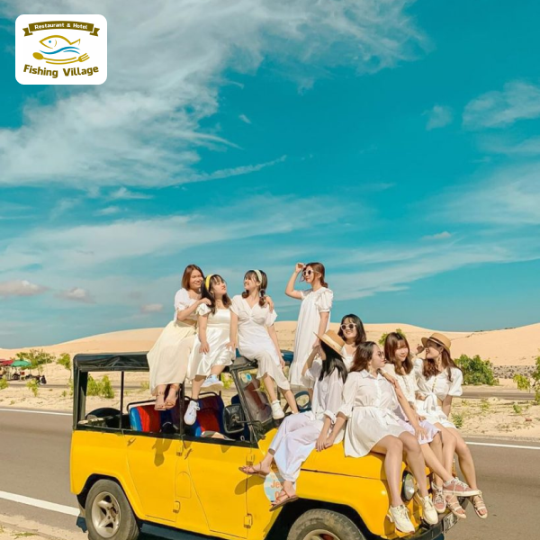 Chia sẻ b&iacute; quyết du lịch cho kh&aacute;ch nước ngo&agrave;i ở L&agrave;ng Ch&agrave;i Mũi N&eacute; Phan Thiết tự t&uacute;c