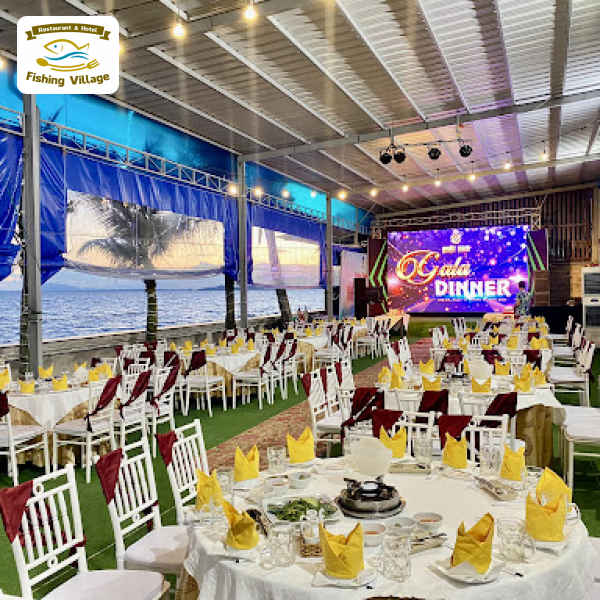 Nh&agrave; h&agrave;ng hải sản L&agrave;ng Ch&agrave;i Mũi N&eacute; điểm đ&oacute;n l&yacute; tưởng cho kh&aacute;ch đo&agrave;n